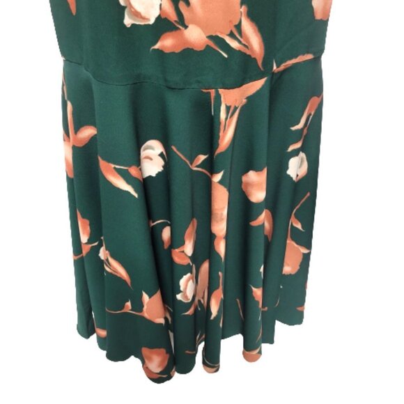 Green Maxi Long Dress Gown Sleeveless Mermaid Style Long Dress - Size XS/S - Picture 9 of 15